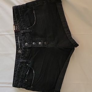 NWT - Black No Boundaries Jean Shorts - Size 13